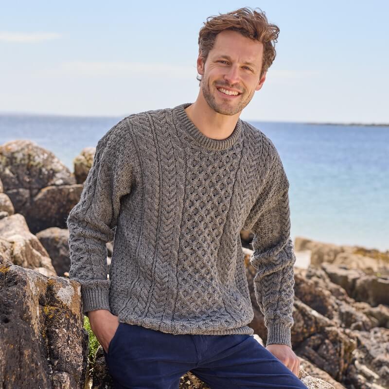 Men's Traditional Crew Neck Aran Sweater
