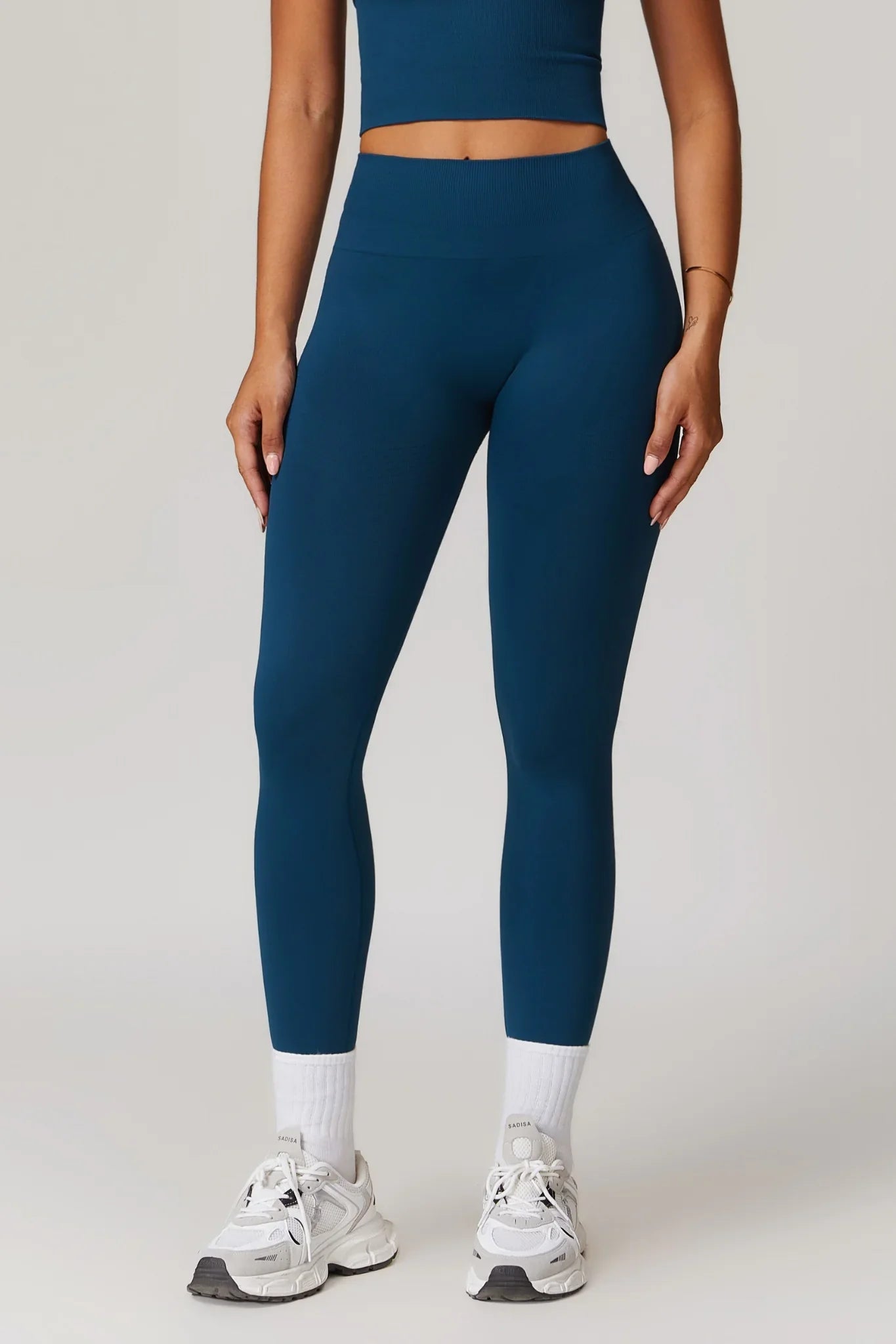 Chloe – Magas Derekú Leggings (Királykék)
