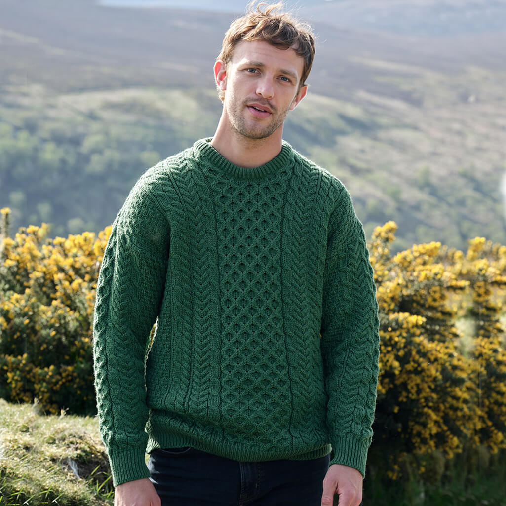 Men's Traditional Crew Neck Aran Sweater