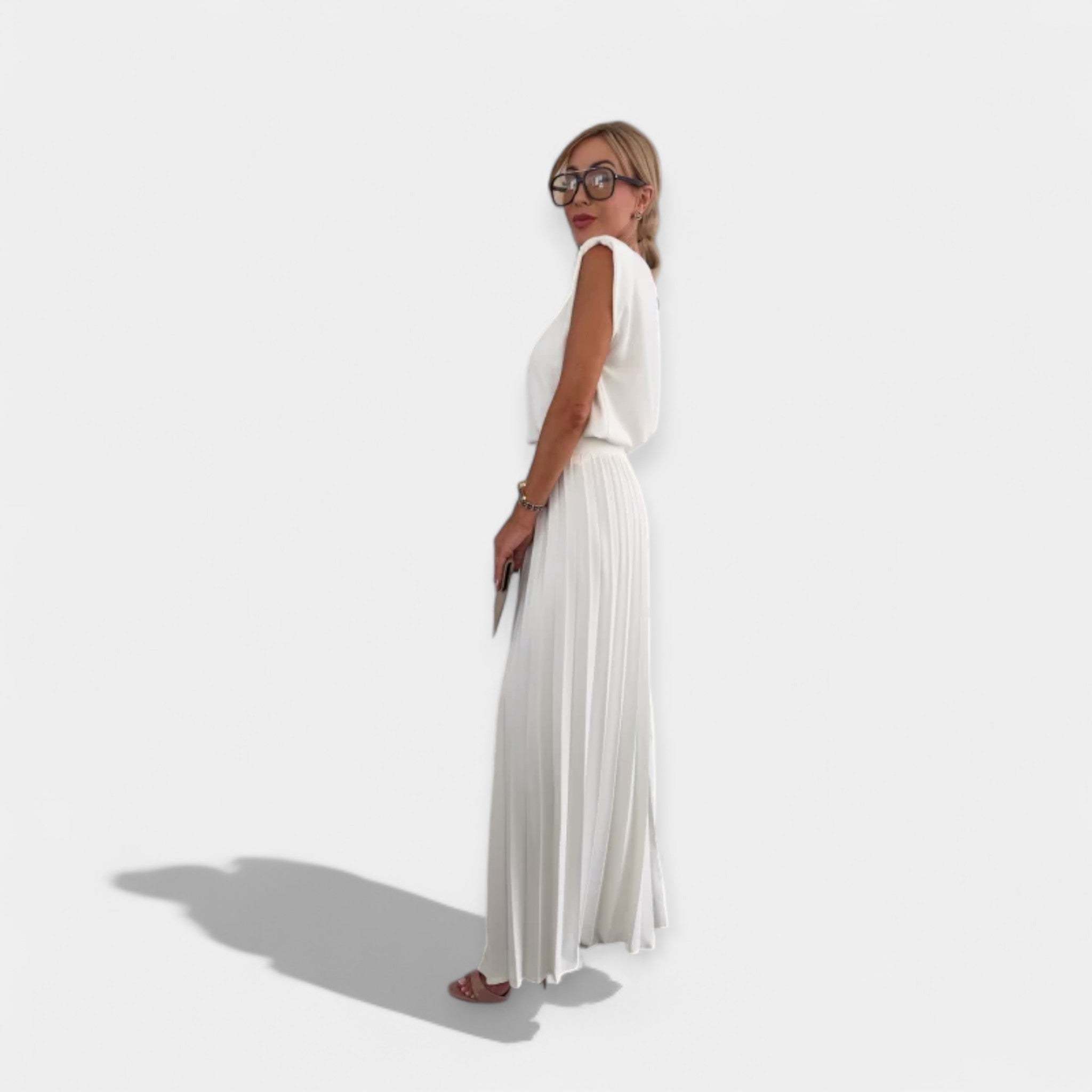 Summer fashionable top and pants set