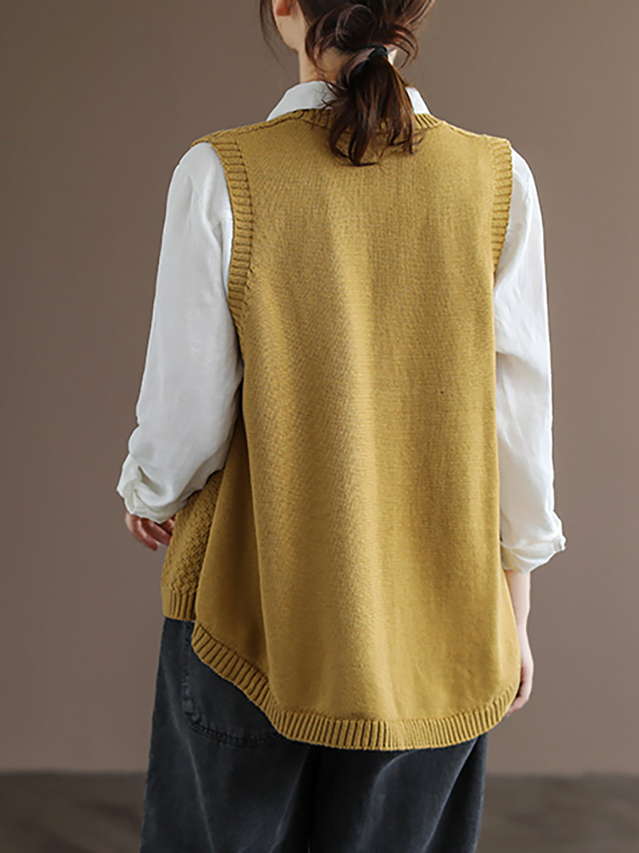 Artisan Kötött Mellény V-kivágással és Gombokkal | Plus Size