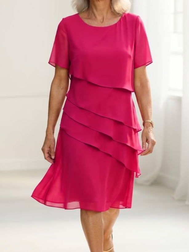 Juliette – Elegant and airy dress with ruffles
