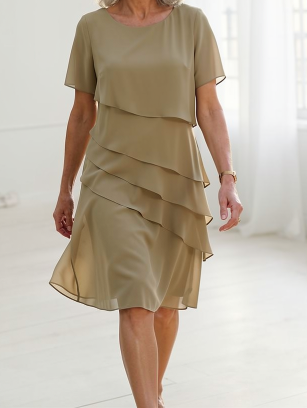 Juliette – Elegant and airy dress with ruffles