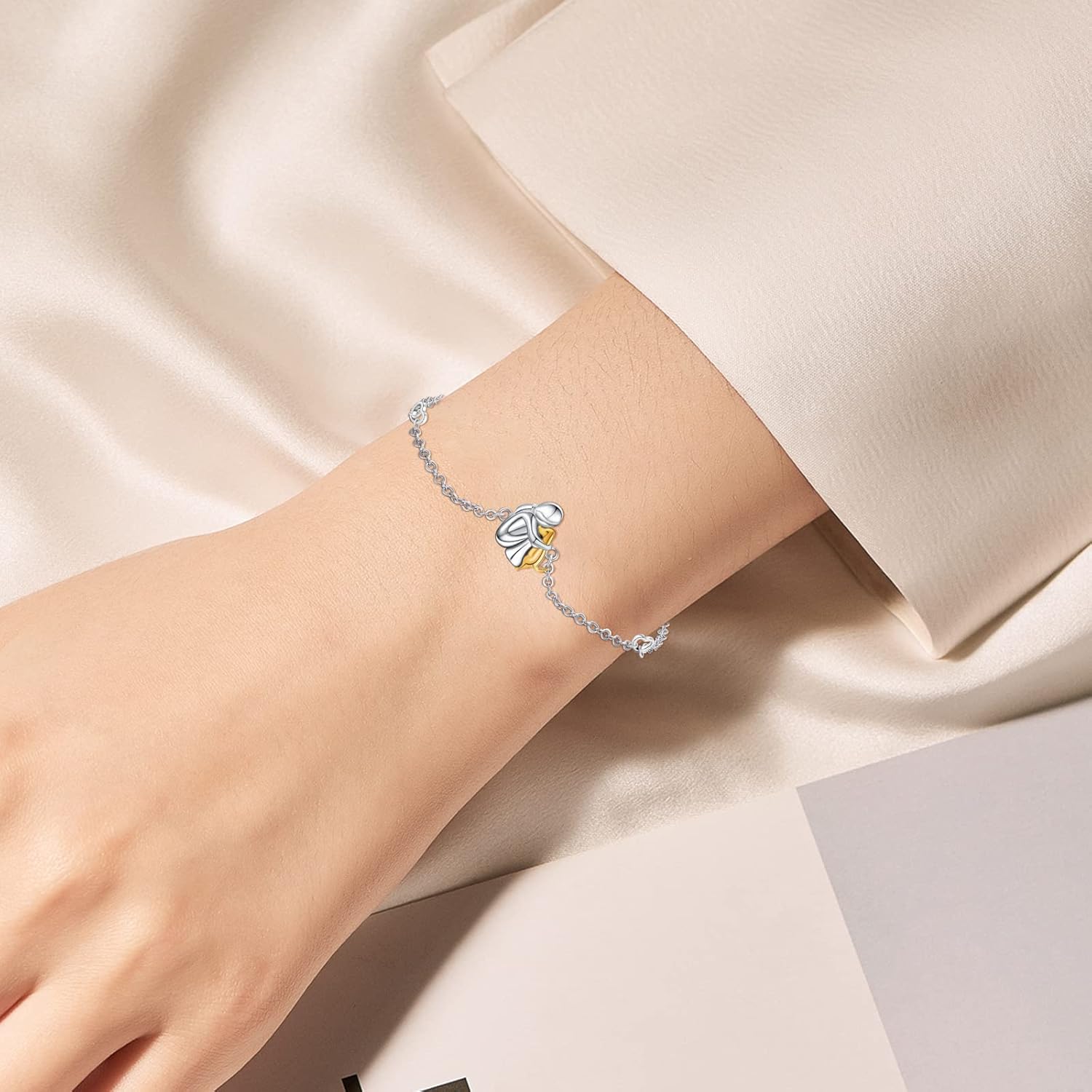 Adjustable Lucky Bracelet - Simple and Charming