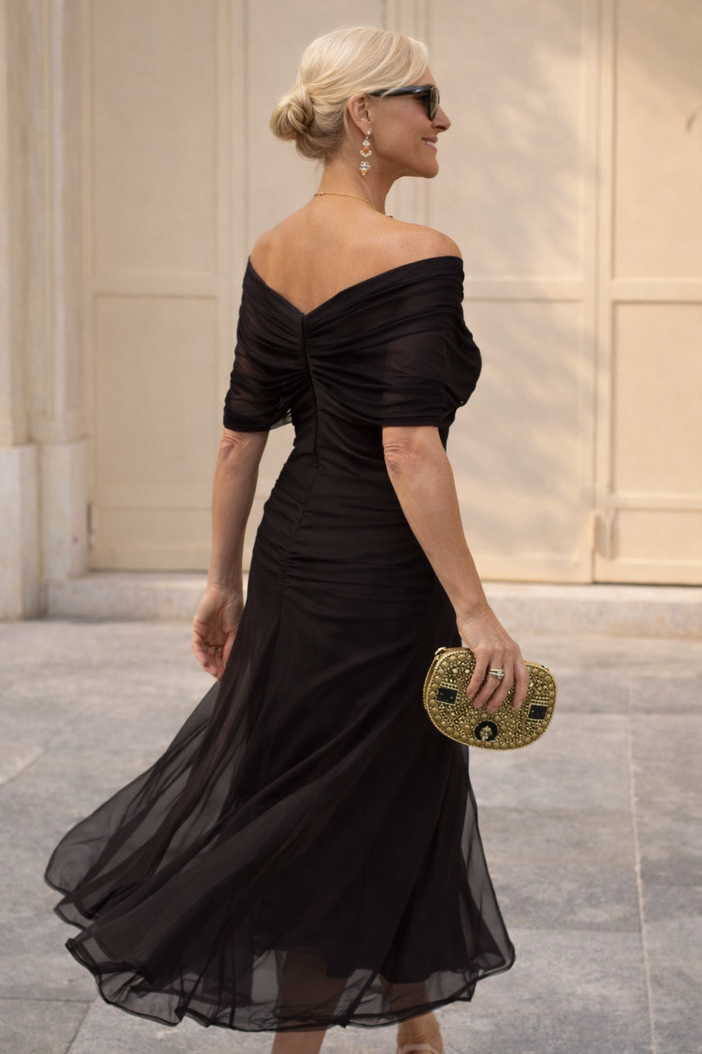 Elegant Maxi Party Dress with V-Neck