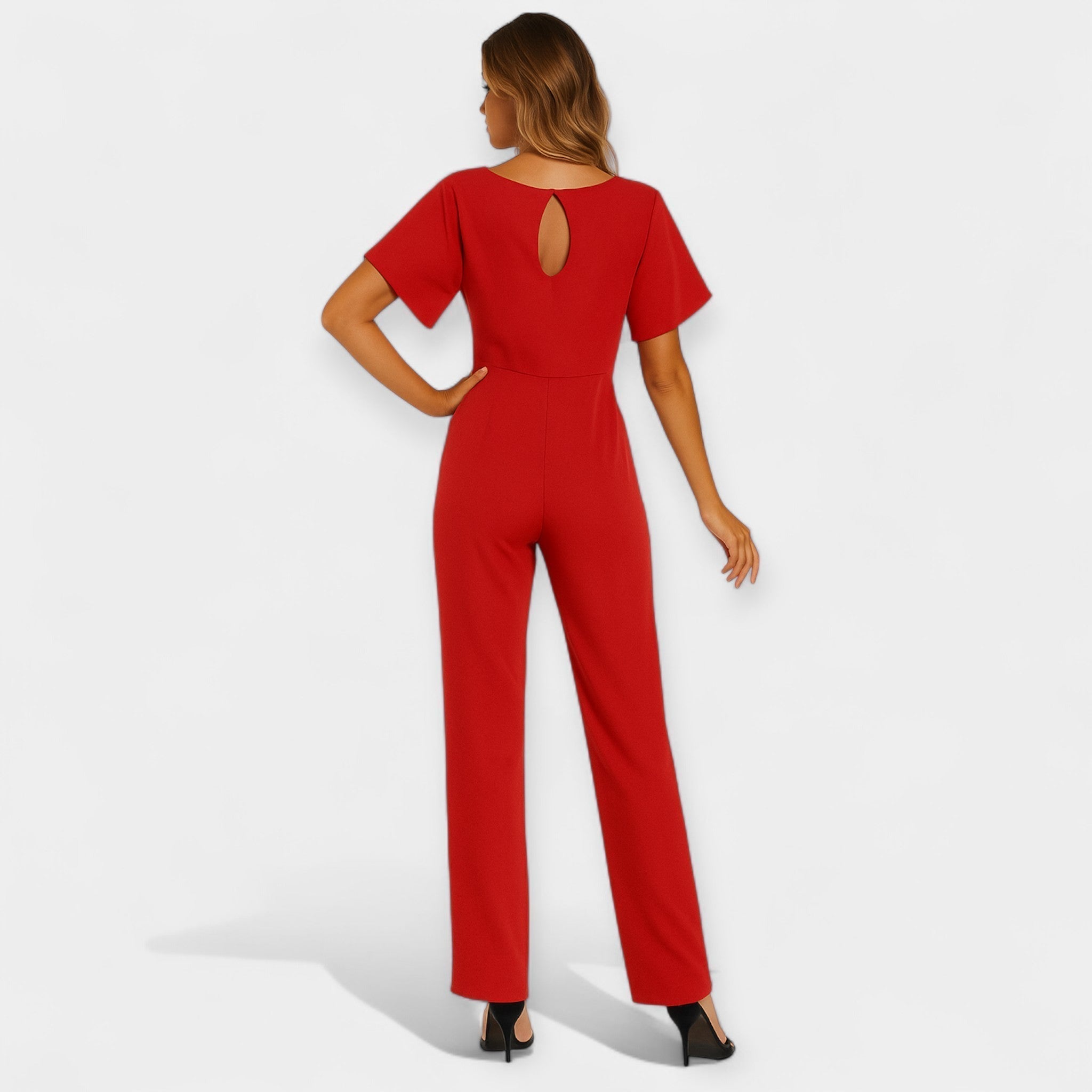 Set with a support belt