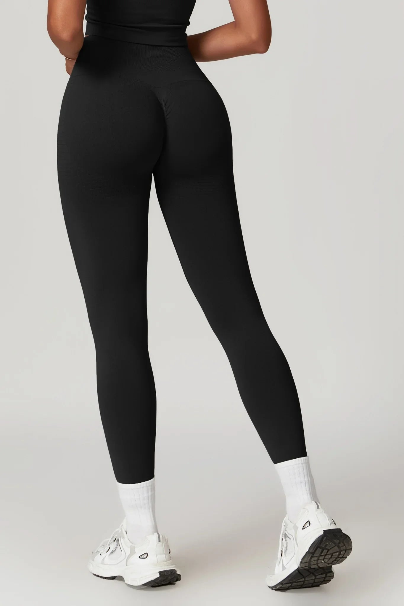 Chloe – Magas Derekú Leggings (Fekete)