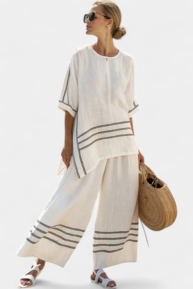 Wide striped, asymmetrical overall - modern and comfortable style