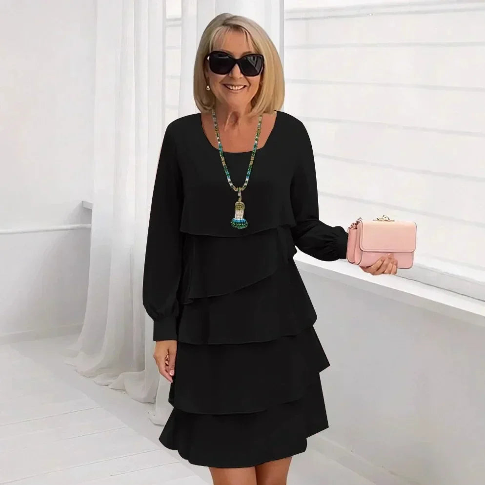 Madeleine – Elegant, flowing dress with ruffles