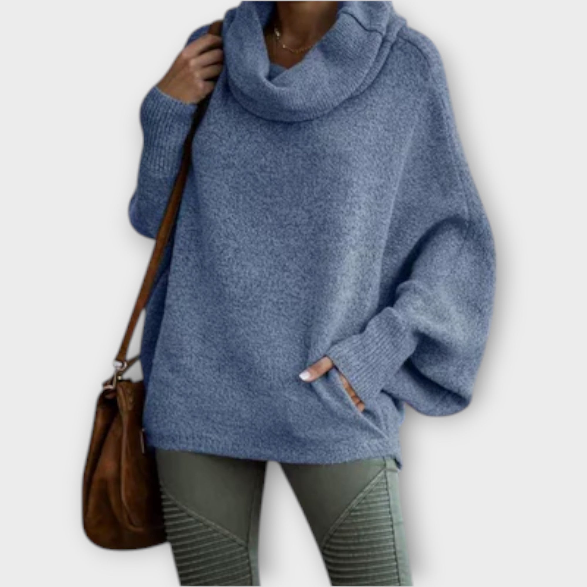 Ulrika - Elegant women's turtleneck sweater