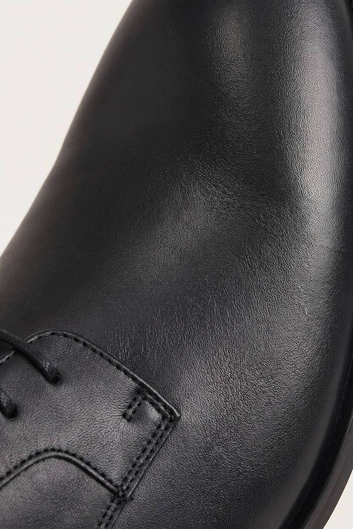 Noak Klasszikus Derby Cipő