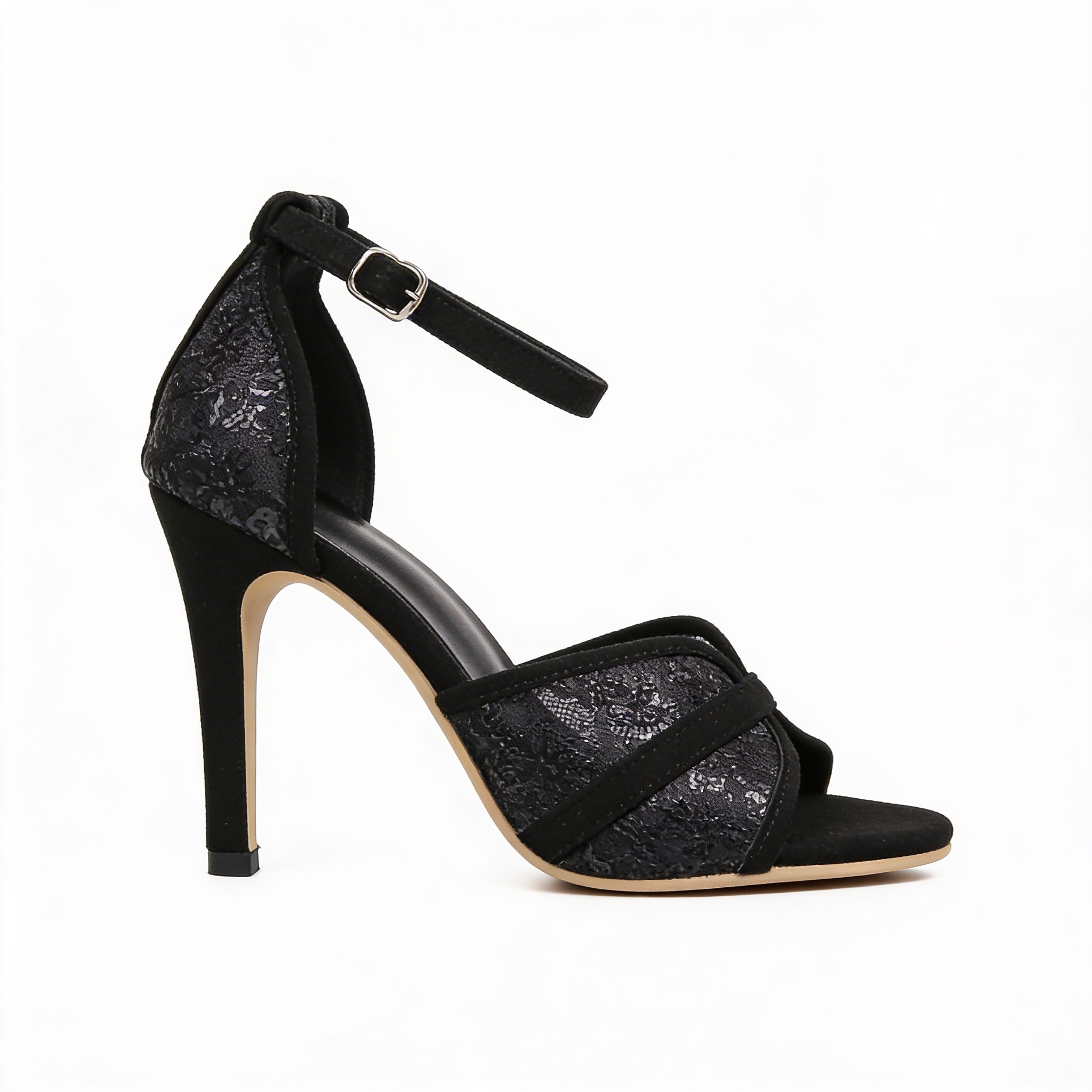Simona | Elegáns Cipők Csattal