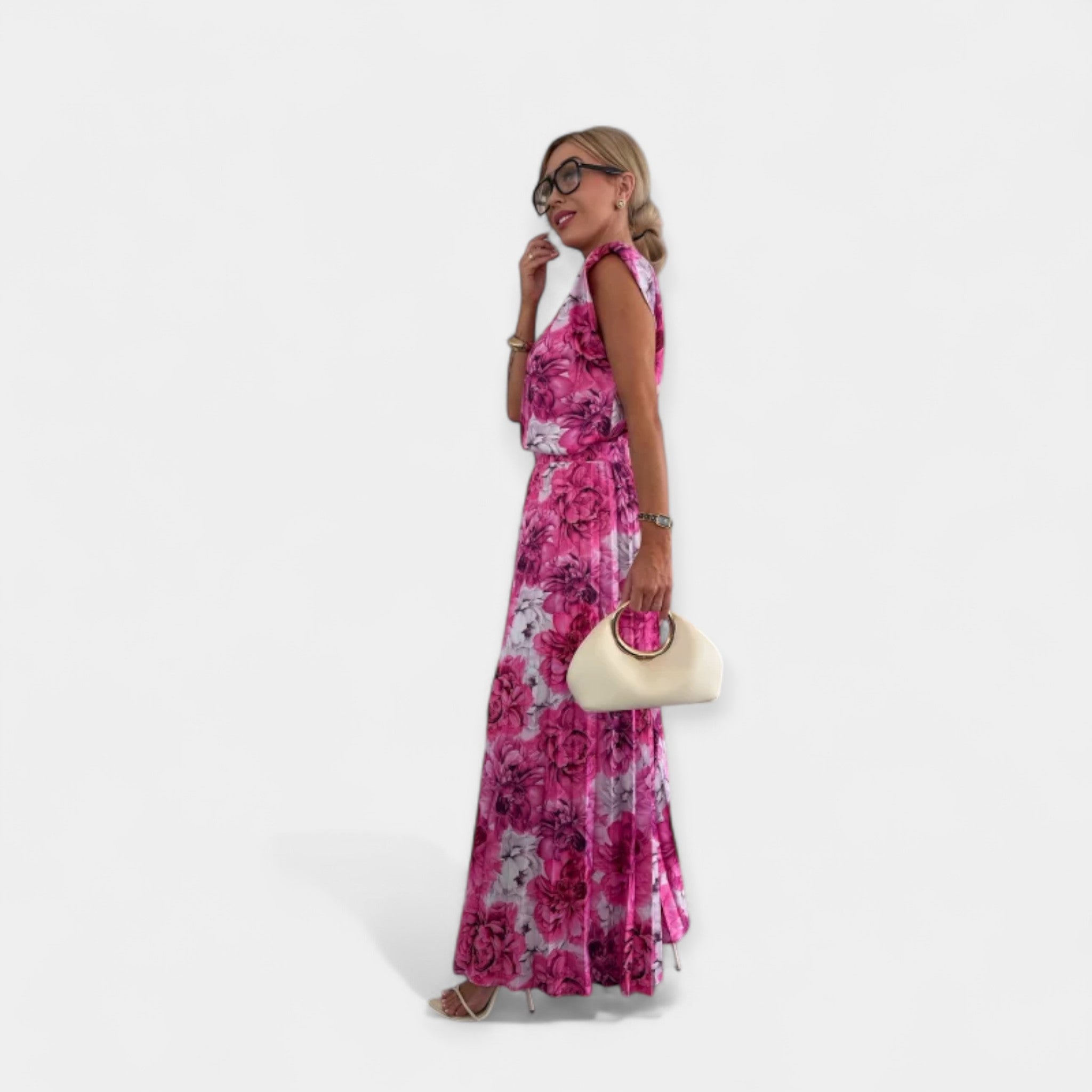 Summer fashionable top and pants set